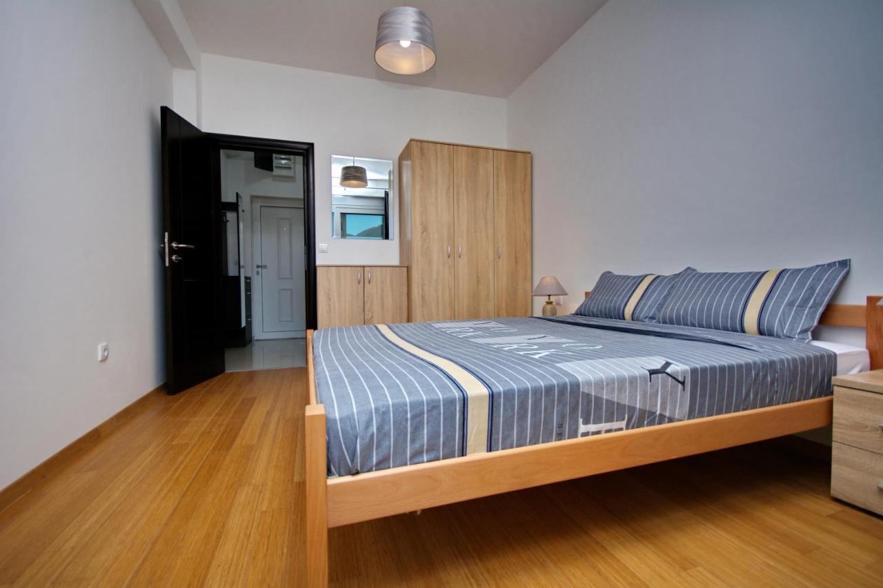 Apartment Dobrota Tomici  Ngoại thất bức ảnh
